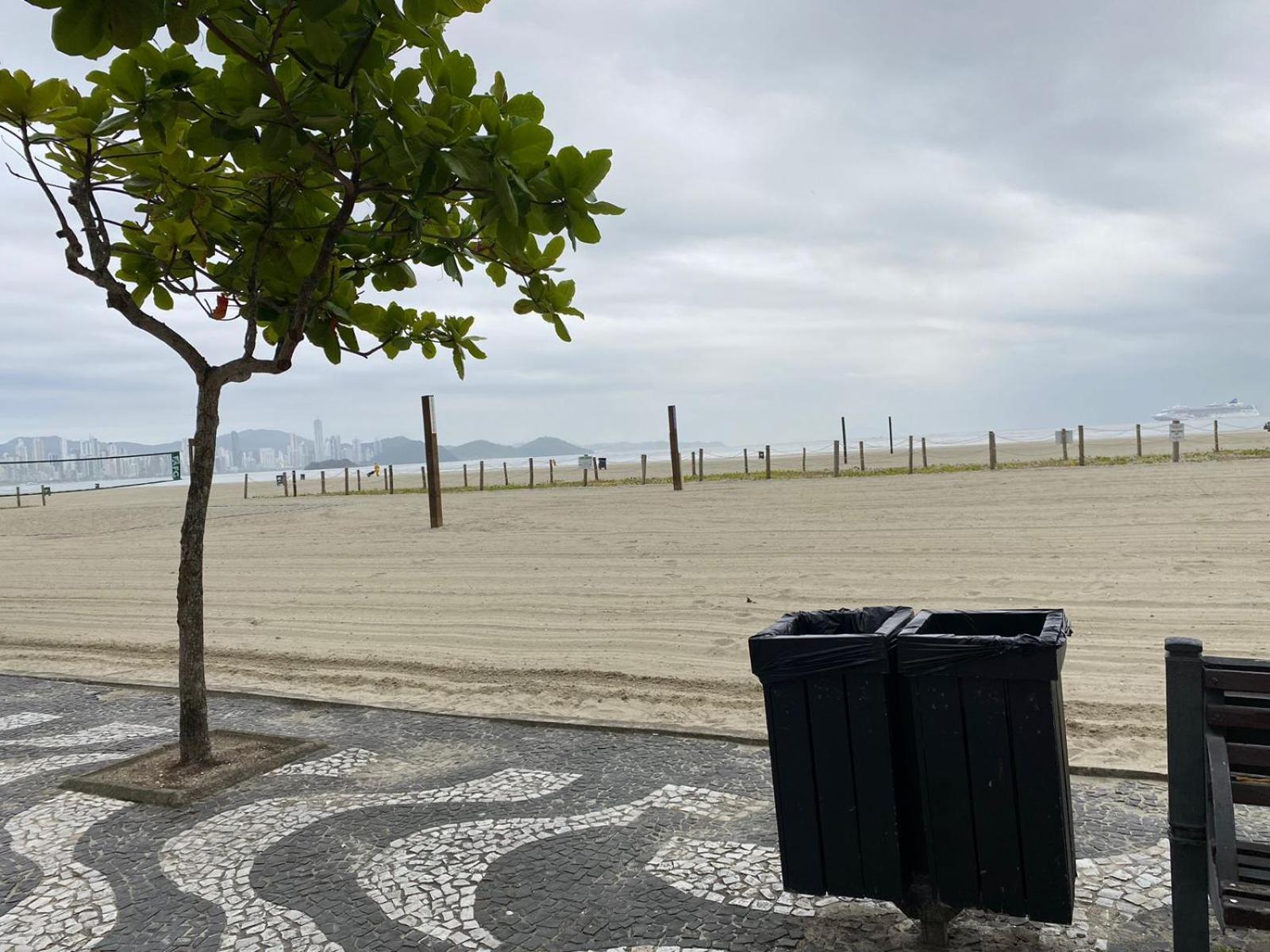 Balneário CamboriúExcelente Ap Pe Na Areia Vista Mar公寓 外观 照片