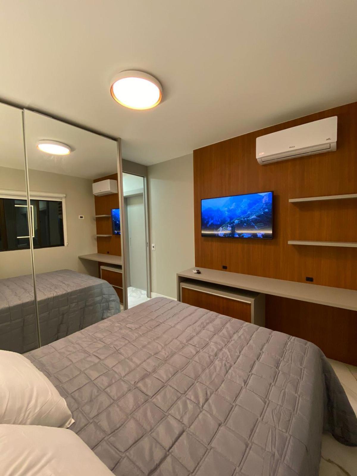 Balneário CamboriúExcelente Ap Pe Na Areia Vista Mar公寓 客房 照片